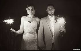Illustration for article titled Wedding days & what to do?